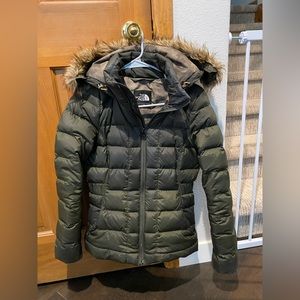 Northface women’s down jacket